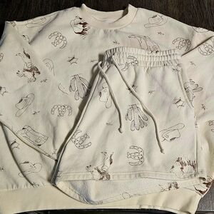 Sunday Cream Fleece Pullover with Brushed Interior